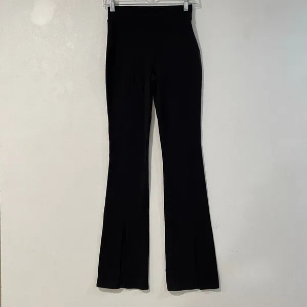 Alo Yoga Black High Waist Flare Leggings Size Unknown Y2K Pilates - Image 3