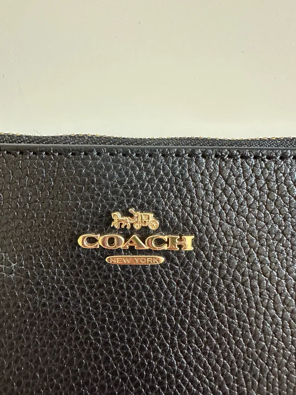 Coach Wristlet Leather Black - Image 5