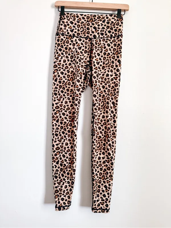 ColorfulKoala Leopard Print Brown and Tan High Rise Leggings Size S - Image 2