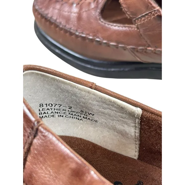 LifeStride Studio Brown Leather Loafer Shoes Women’s 8.5W Woven Slip On Buckle - Image 6