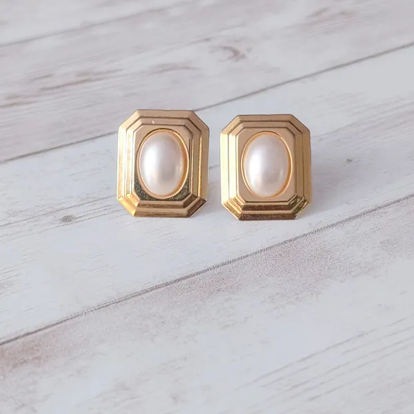 Vintage Clip On Earrings Rectangle Gold Tone & Pearlescent - Clip Repair Needed - Image 2