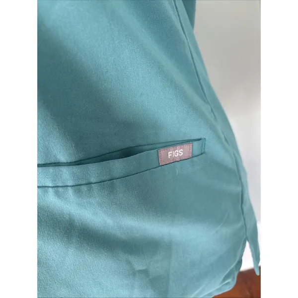 Figs Women's Casma 3 Pocket Scrub Top Short‎ Sleeve V-Neck Caribbean Blue XS - Image 2