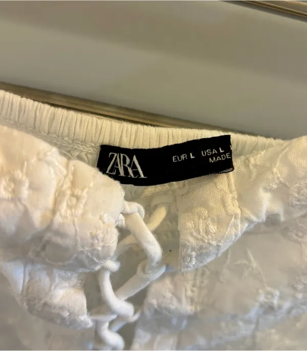 white ZARA floral embroidered tank top - Image 11