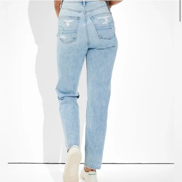 American Eagle Highest Rise 90s Boyfriend Distressed Jeans Denim 4 Regular - Image 3