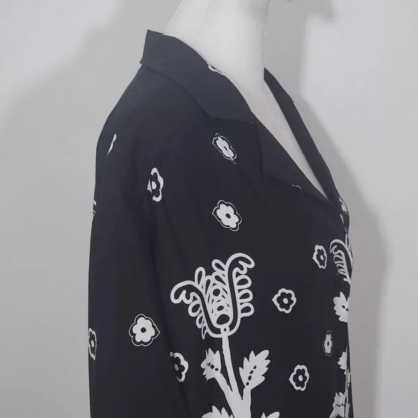 Asos Black and White Floral Print Mini Skirt Dress NWOT Size 6 Floral Mini Dress - Image 5