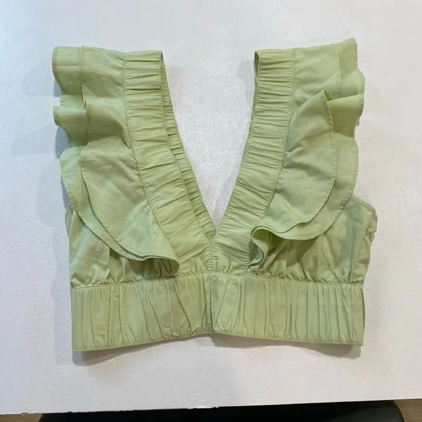 Abercrombie & Fitch Ruffle Crop Top Small Green Deep V Cottagecore - Image 4