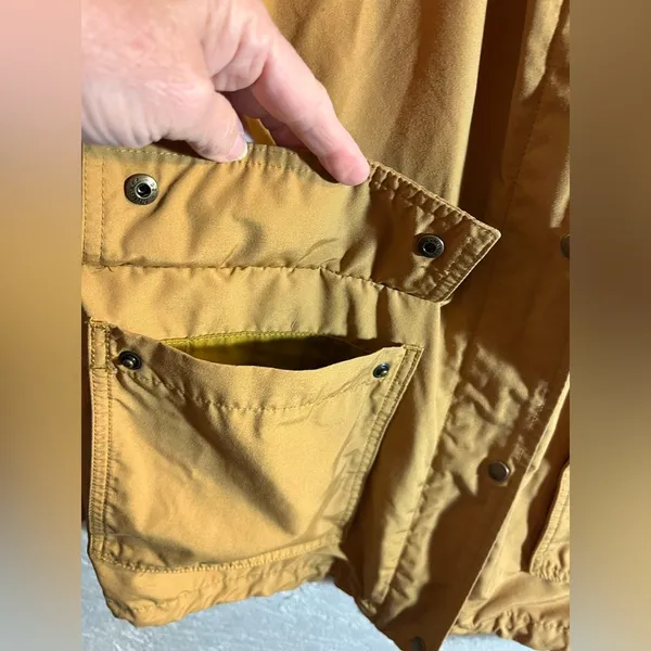 Uniqlo Tan Utility Jacket w hood, zip snaps pockets outdoor rugged lightweight - Image 3