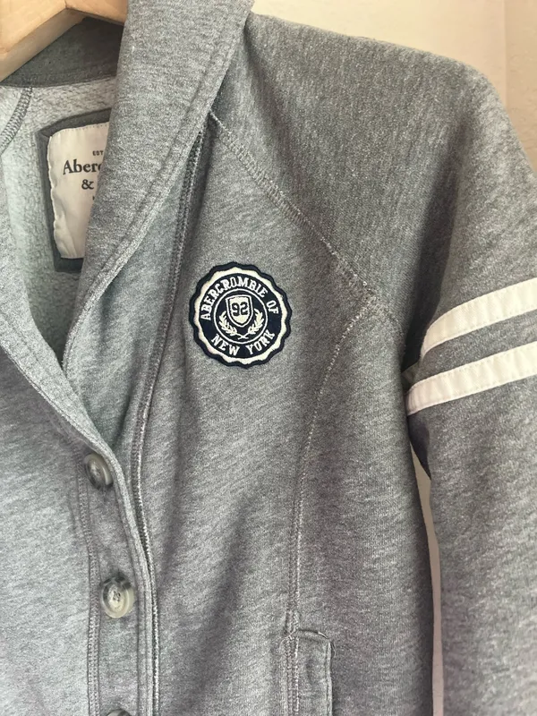 Abercrombie Preppy Blazer - Image 4