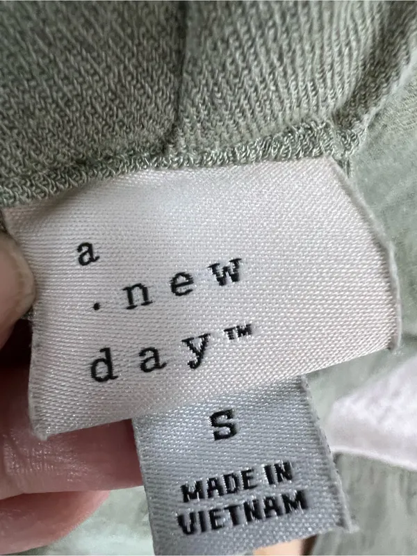 Paper bag high tie waist Sage Green Pants size S - Image 2