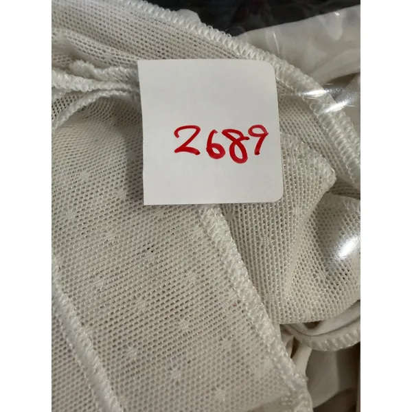 Lululemon Womens Long‎ Sleeve Mesh Hem Activewear Top Off-White Cream Size 8/10 - Image 8
