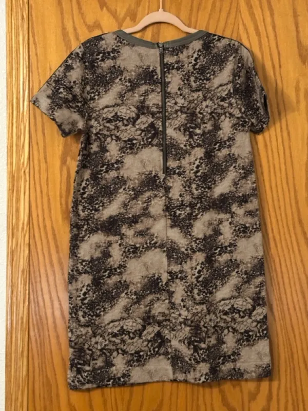 Grey State Cotton Lynx Fluer Printed T-Shirt Dress - NWT - Size 3 (US L) - Image 3