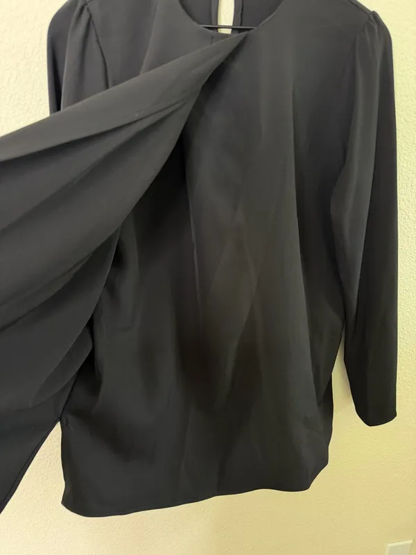 Clothes by Locker Room Black Pleated Long Sleeve Blouse‎ Pleat Womens Size L - Image 5