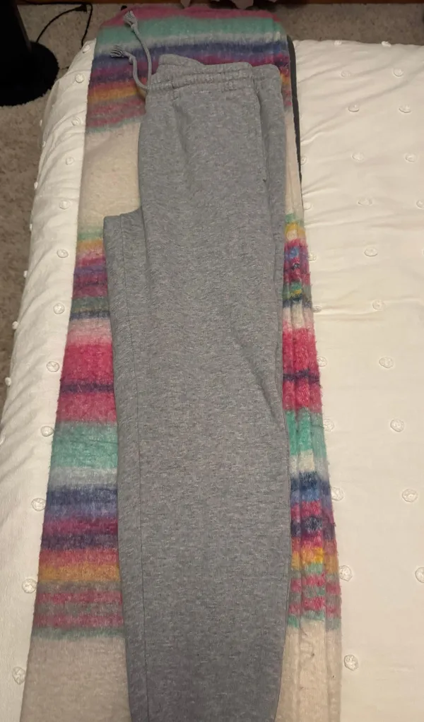 Aritzia Tna Joggers - Image 2
