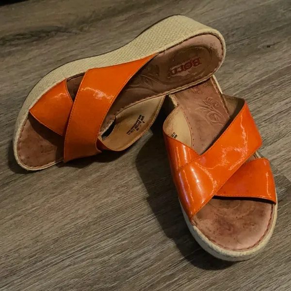 Born Leather Wedge Sandals Size 8 Medium Orange - Image 3