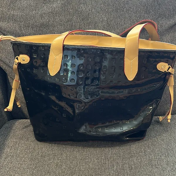 Arcadia Black and Tan Women's Tote Bag - Image 3