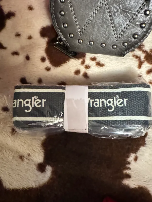 Crossbody Cell Phone Purse 3 Zippered Compartment with Coin Pouch - Light Brown - Image 7
