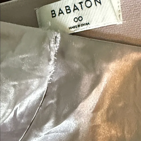 Babaton from Aritzia Size Extra Small Women's Teen Girl Champagne Satiny Skirt - Image 6