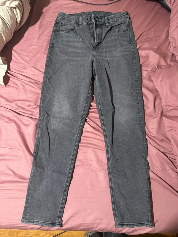 American Eagle Jeans - Image 2