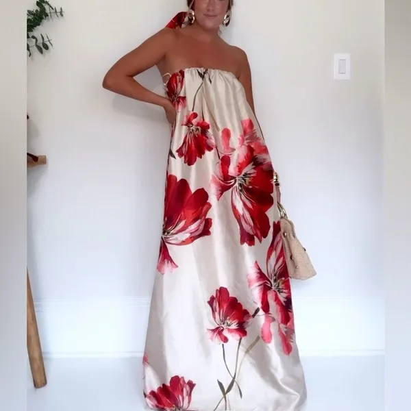HUTCH Iris Off-Shoulder Maxi Dress | Floral, Bow -‎ Beige - Image 3