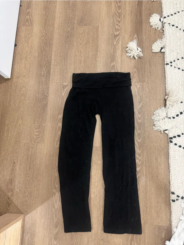 GAP foldover black flare leggings M - Image 3