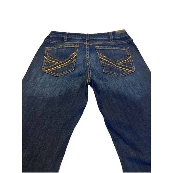 Ariat Denim Women's Demin Jeans Size 30S Mid Rise Flare Jeans - Image 2