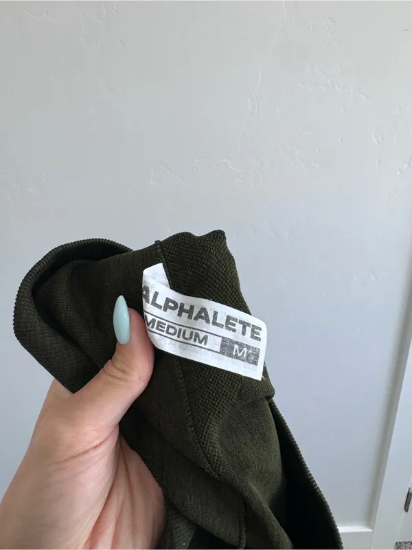 Alphalete Green Women's High-Waist Leggings - Image 3