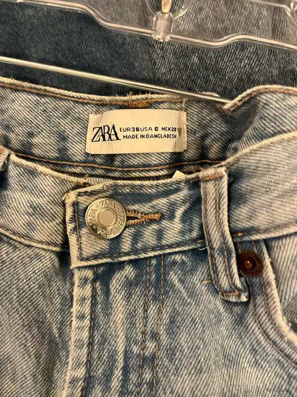 Zara Jeans - Image 2