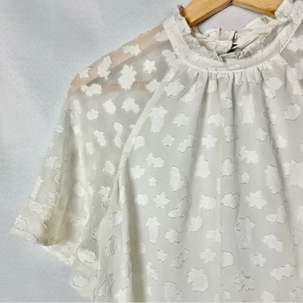 Anthropologie Feather Bone White Dot Short Sleeve Blouse XS‎ - Image 6