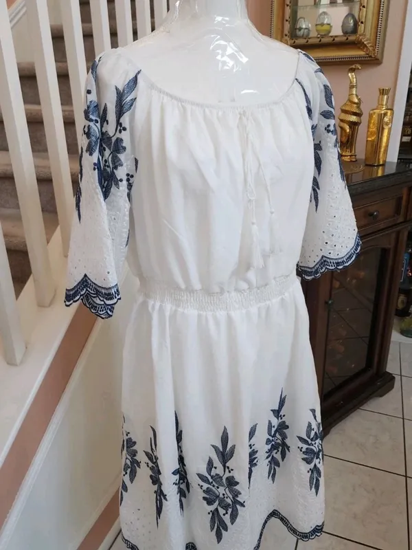 Anthropology Kindred White Embroidered Mini Dress with Navy Floral Accents - Image 6