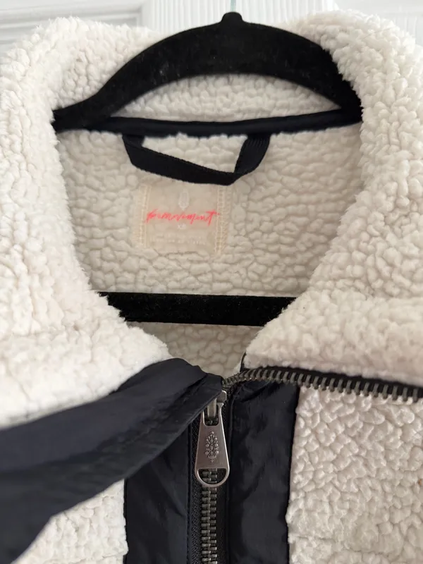 Free People Fleece Jacket XS Ivory & Black - Image 3