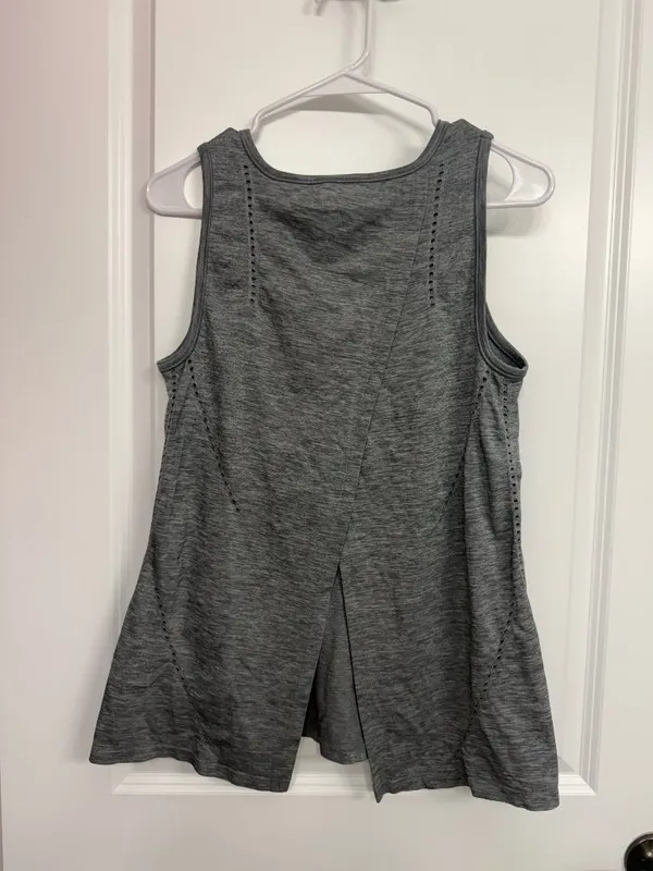 Athleta Foothill Gray Seamless Split Back Workout Tank Women’s S - Image 5