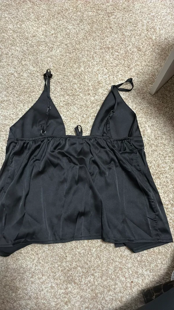 Black Tie Shein Top - Image 3