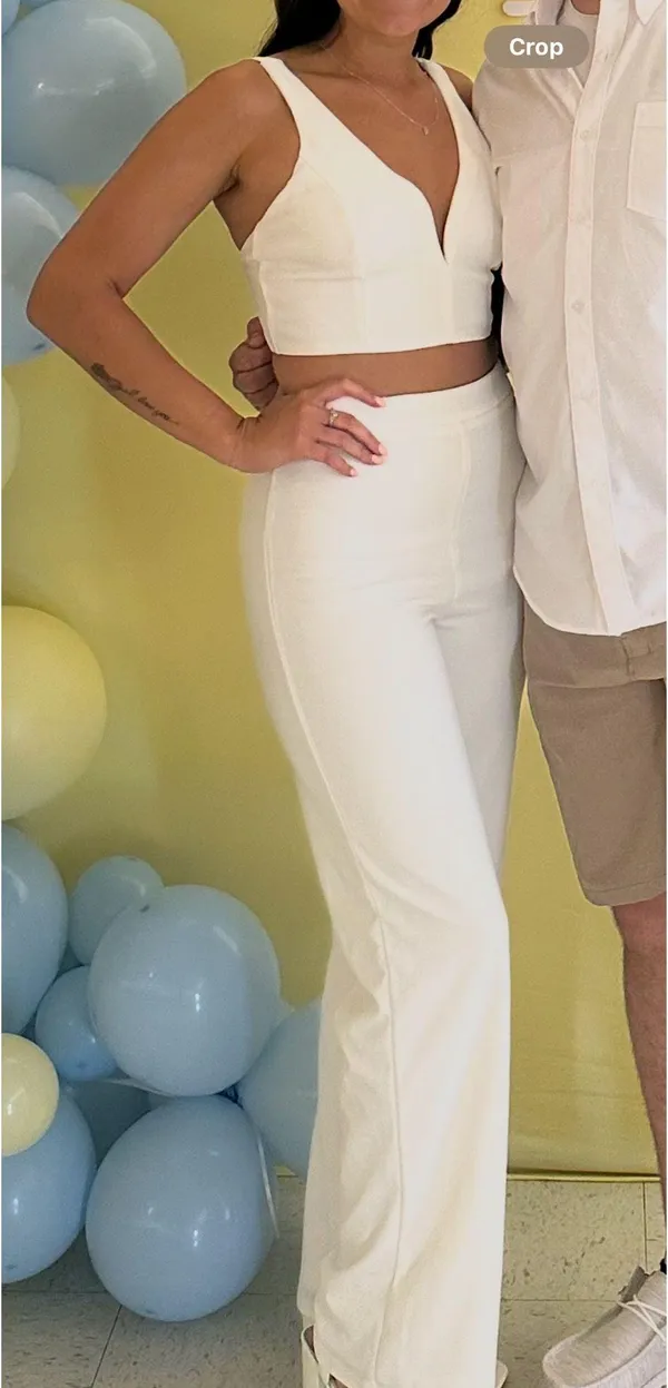 White Two-Piece Lulus Set - Image 3