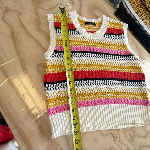 Boutique Deluc Multicolor Striped Knit Top Tank Sweater‎ White Red Medium - Image 10