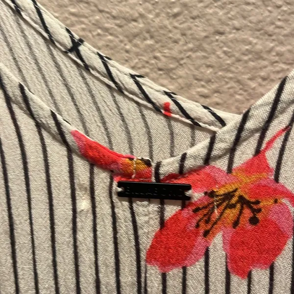 Billabong Women’ Floral Striped Sundress Size Small - Image 7