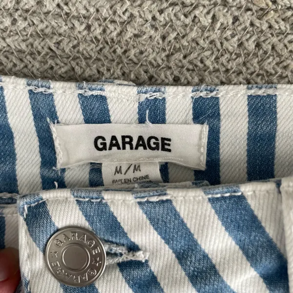 Garage Blue and White Striped Stretch Denim Mini Skirt Size Medium - Image 4
