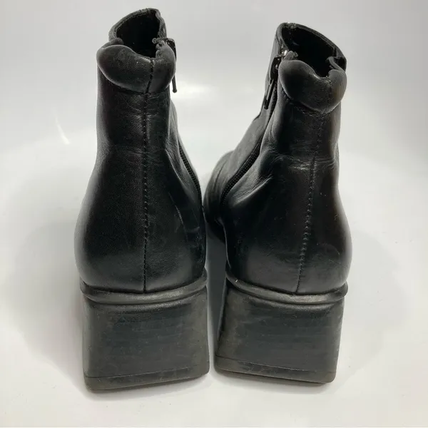 Thom McAn leather Y2K boots size 8‎ Black - Image 7