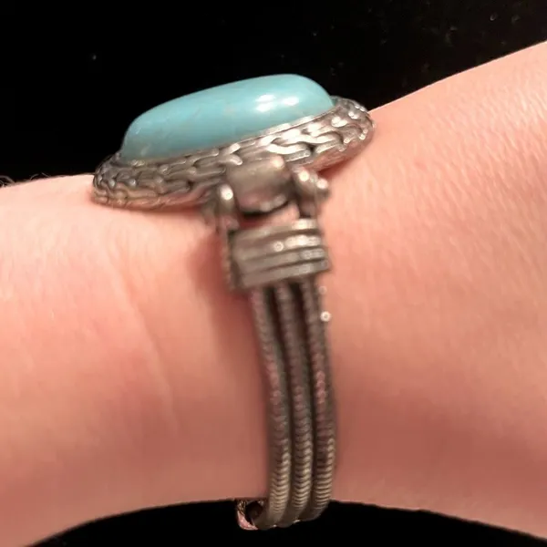 Boho Western Faux Turquoise Bracelet and Gold and Silver Tone Earrings - Image 7