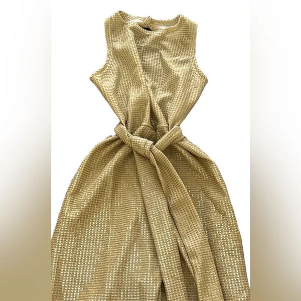 Gold Metallic 1 piece Cutout Jumpsuit NWOT💖 - Image 2
