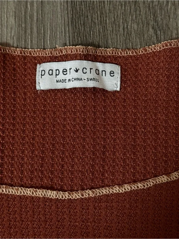 Paper Crane Clay/Burnt Orange Waffle Knit Long Sleeve Shirt Size Small - Image 5