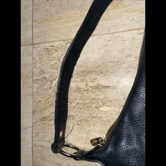 Michael Kors Black Leather Shoulder Bag Purse Gold Hardware 15”x11”‎ - Image 6