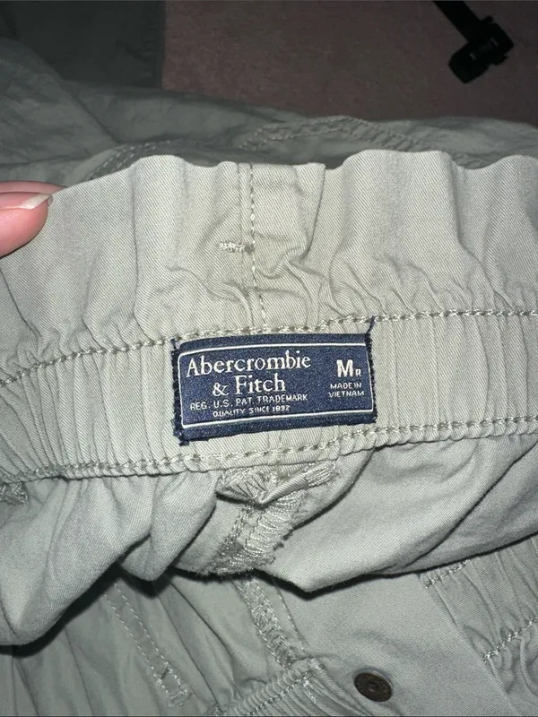 Abercrombie & Fitch High Rise Straight Leg Khahki Cargo Style Pants Green - Image 6