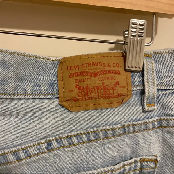 Levi’s Vintage Denim Shorts size 32 - Image 6