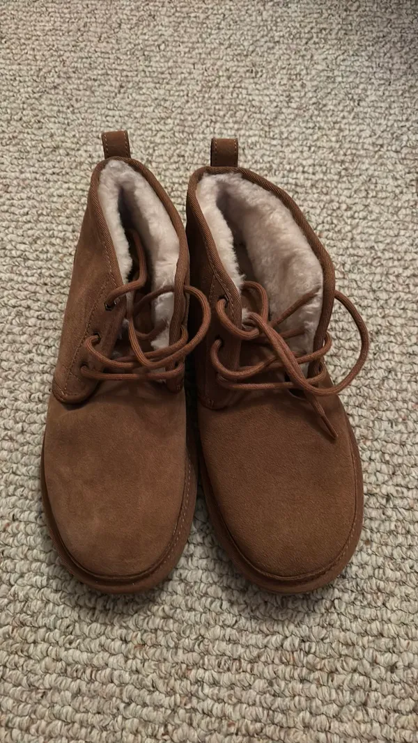 UGG Neumel Chestnut Shoe - Image 2