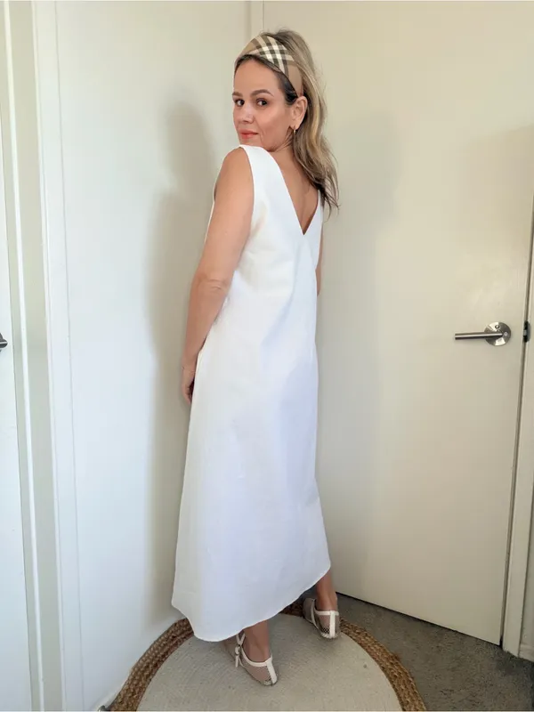 Almina Concept Sleeveless V-Neck Maxi Dress in White - Image 8