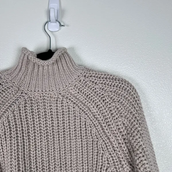 H&M Women's Knit Mock Neck Pullover Sweater Beige Sz XS - Image 2