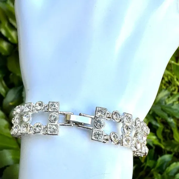 Silver tone rhinestone bracelet - Image 2