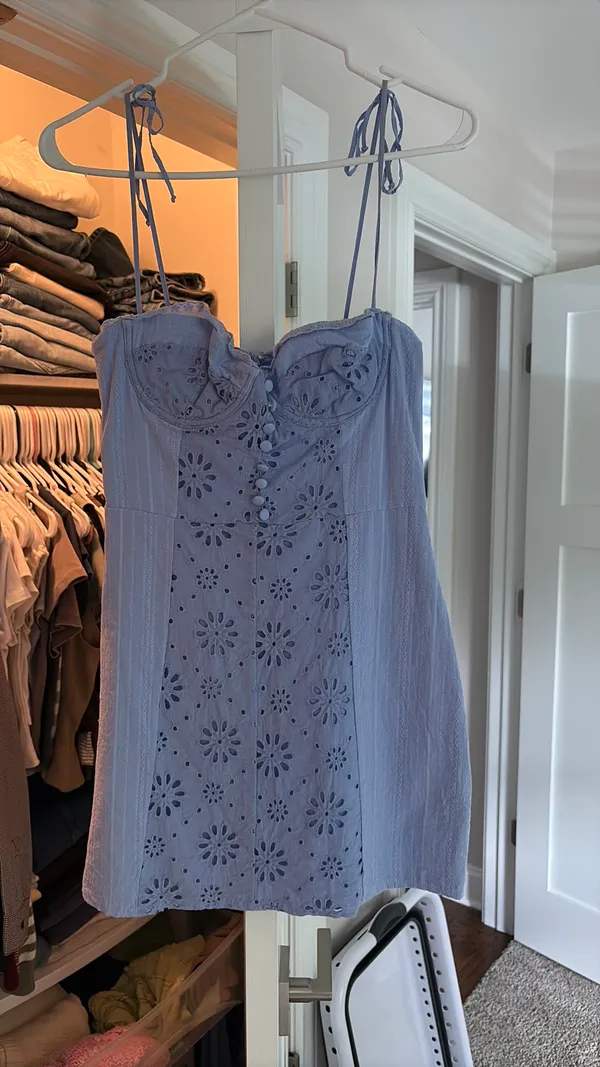 White Fox Dress Boutique - Image 2