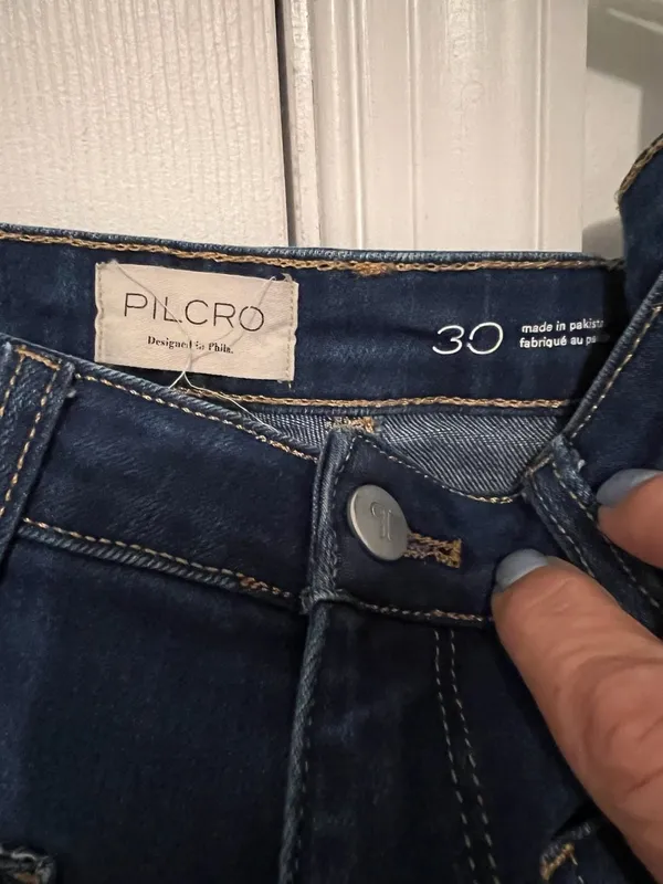 Pilcro High-Rise Flare Patch Pocket Jeans Size 30 - Image 2