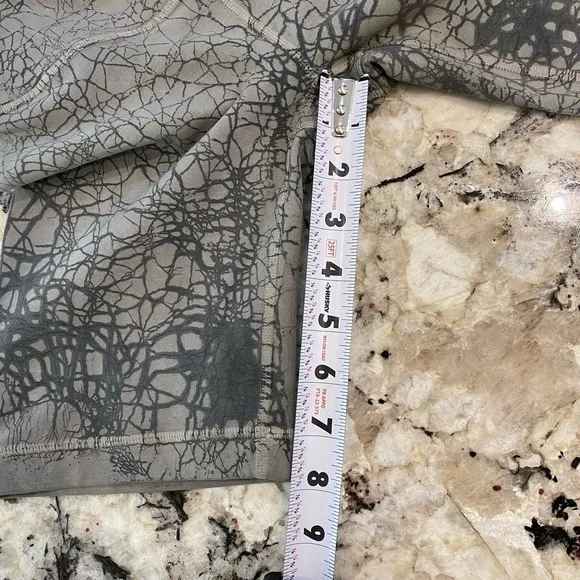 Lululemon Wunder Train High-Rise Short 8" Thread‎ Dye Rover Black - Image 9
